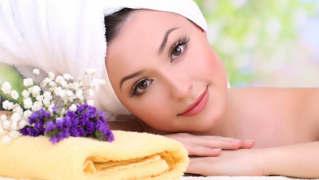 5 Manfaat Masker Alami Untuk Wajah